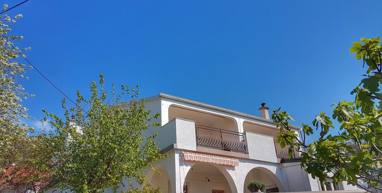 Apartman Luka Свети Юрай Екстериор снимка