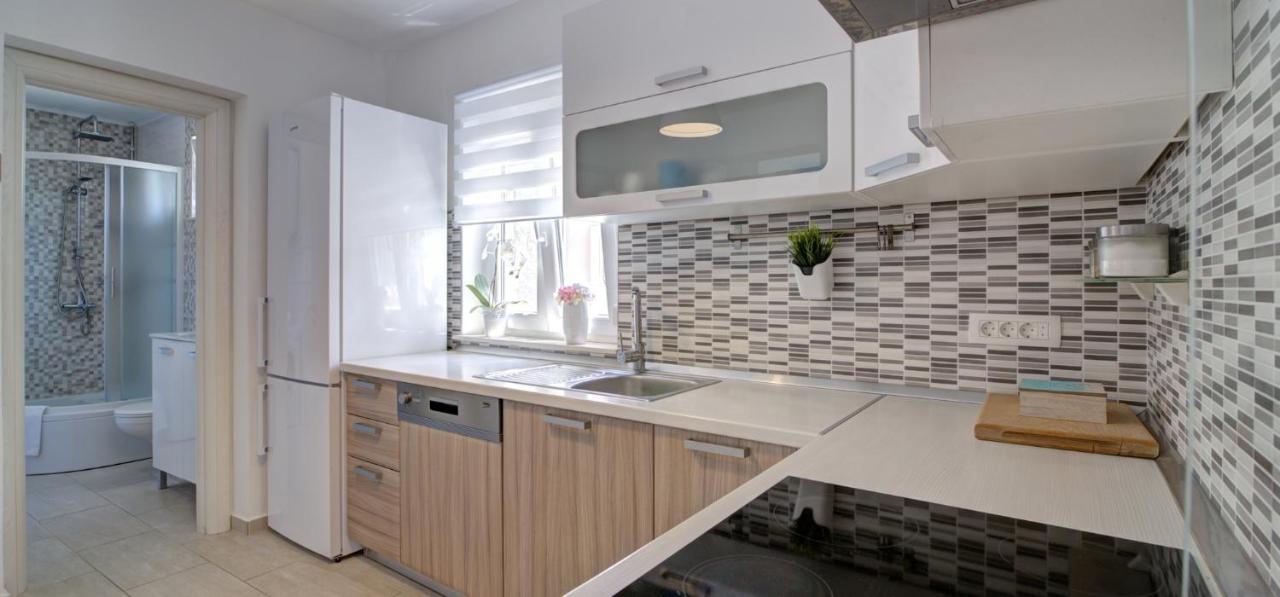 Apartman Luka Свети Юрай Екстериор снимка