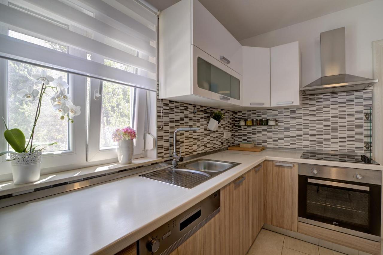 Apartman Luka Свети Юрай Екстериор снимка