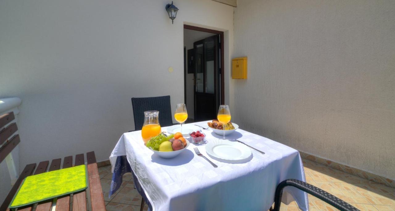 Apartman Luka Свети Юрай Екстериор снимка