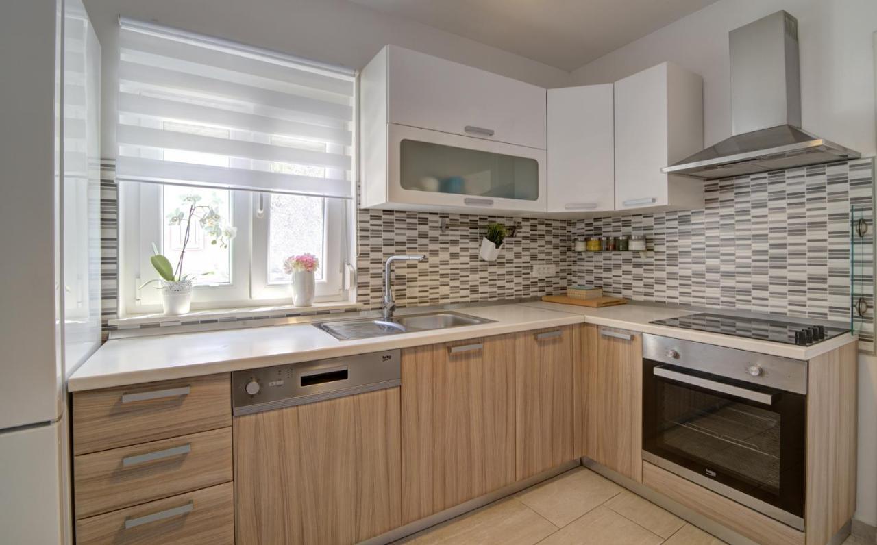 Apartman Luka Свети Юрай Екстериор снимка